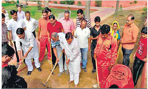 Team 9: A Team keen on making their area Clean